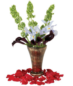 English Garden Escape Bouquet - Calyx Flowers, Inc. English Garden Escape Bouquet