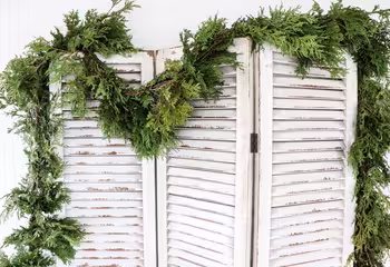 Fresh Western Red Cedar Garland